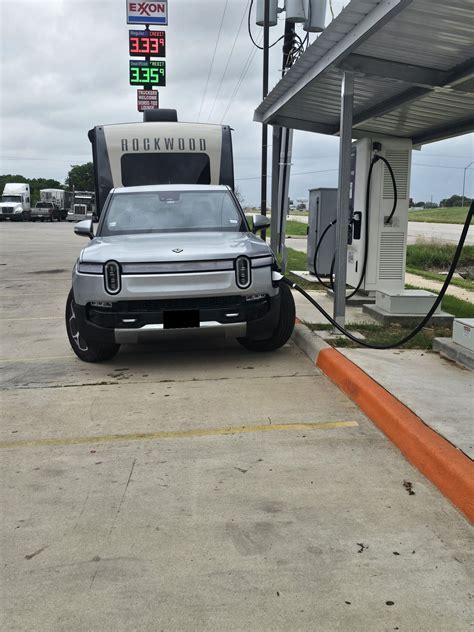 Exxon Truck Stop | El Campo, TX | EV Station