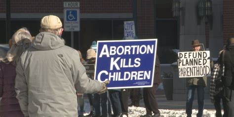 Local March and Prayer for Life protests abortion