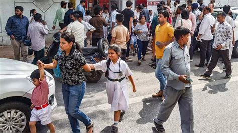 Delhi Public School in Mathura Road receives bomb threat via email ...