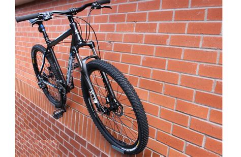 BIKE HOOK WALL MOUNTED BRACKET PEDAL HANGER WHEEL HOLDER STORAGE CYCLE ...