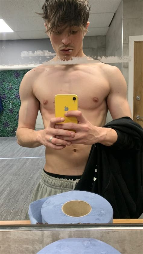 Picture of Leondre Devries in General Pictures - leondre-devries-1715296614.jpg | Teen Idols 4 You