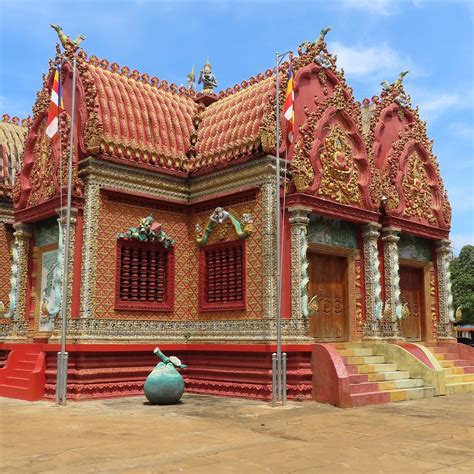 Wat Hanchey, Kampong Cham - Tripadvisor