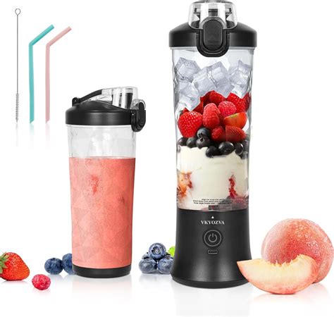 Amazon.com: Portable Mini Blender for Shakes and Smoothies - Travel ...