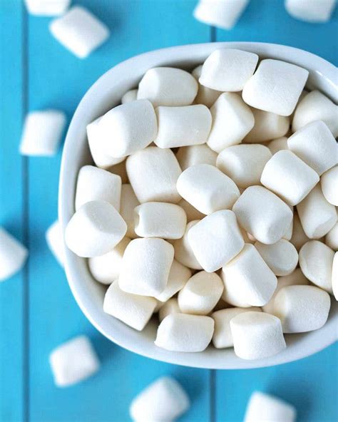 Are Marshmallows Vegan? (These Brands Are!) - Delightful Adventures