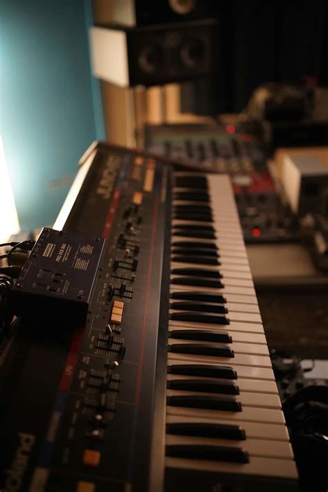 Synthwave Free 的图像结果