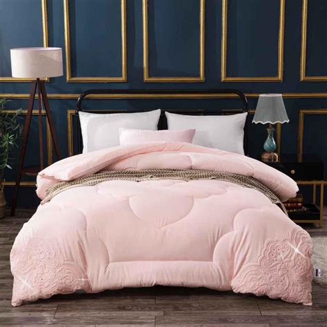 ULTRA SOFT COTTON COMFORTER WITH CRYSTALS -PANIPCC001 – www.soosi.co.in
