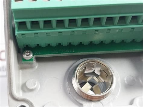 TRAFAG 8783.20.2200.62 Analog Density Sensor Module 10-32VDC 500KPA at ...