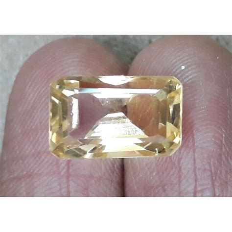Golden Topaz – Gem Selections