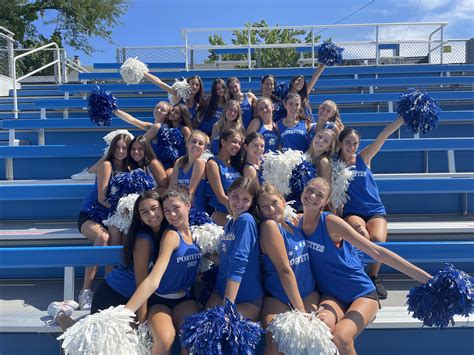 Team Photos 2022/2023 – Portettes – Paul D. Schreiber High School