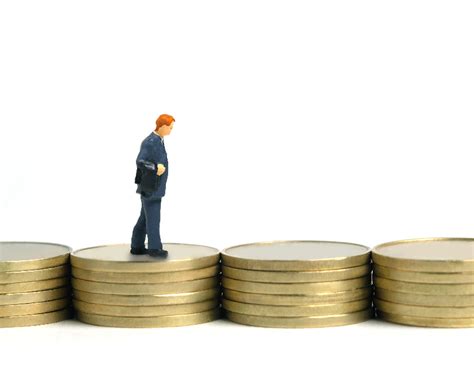 Research Reports: Monthly Communication - Anand Rathi PMS