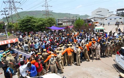 LG Polymers | Vizag gas leak: Seize LG Polymers factory, no one to enter plant, says Andhra High ...