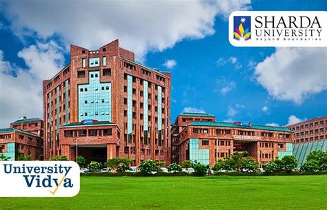 Sharda University Top Notch Faculty; Excel In Subjects - University Vidya