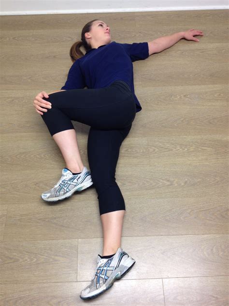 Gluteal Stretches : Gluteal Tendonitis – SUOV