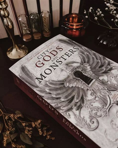 Best Dark Fantasy Romance Novels: 12 Dark Romance Books Where Passion ...