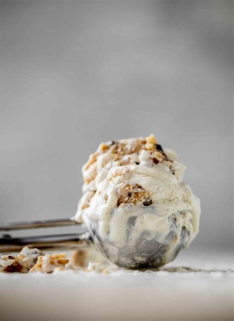 Cookie Dough Ice Cream - No Churn Cookie Dough Ice Cream