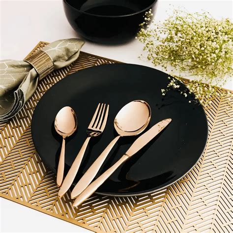 Rose Gold Spoon Set of 6 - Stainless Steel | Black Carrot – BlackCarrot