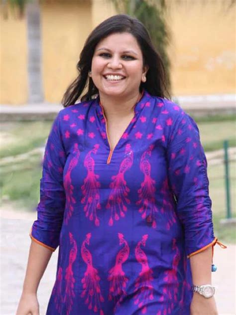 ABOUT US – Swati Vijaivargie