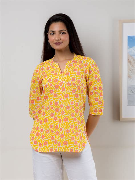 Are Tunics in Style? Spoiler Alert: Yes, They’re Timeless!