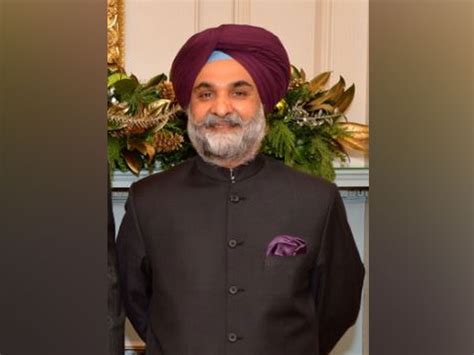 Indian embassy in US in contact with Indian students to mitigate ...