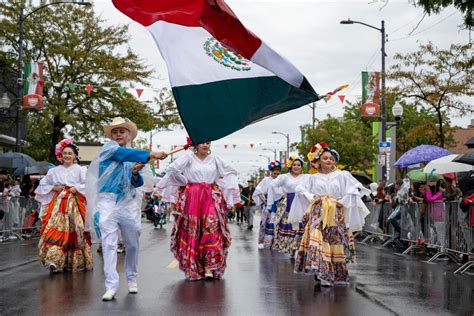 Celebrate Hispanic Heritage Month in Chicago | Choose Chicago