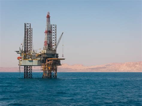 China's COSL secures $1.9 billion offshore contracts from Middle East ...