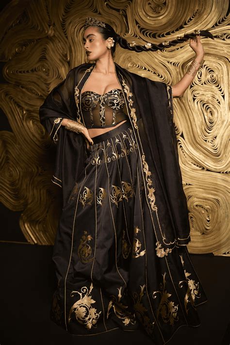Ekaya - Vixen Lehenga in Black - Elahe