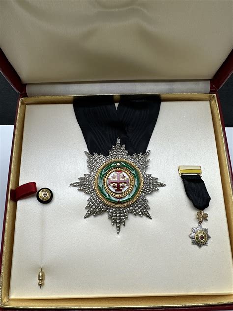 Knights Grand Cross of The Equestrian Order Of The Holy Sepulchre Boxed Set for Sale - Virtual ...