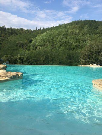 AGRITURISMO LE FORRI (Pistoia) - Specialty Inn Reviews, Photos, Rate ...