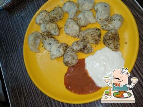 Veg Momos, New Delhi - Restaurant menu, prices and reviews