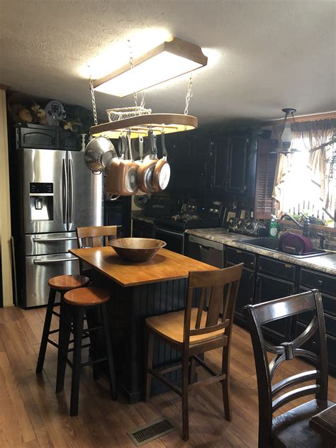 Primitive Island 的图像结果