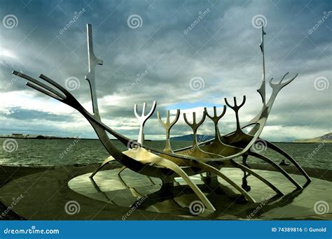 Solfar (Sun Voyager) in Reykjavik, Iceland Editorial Photo - Image of ...