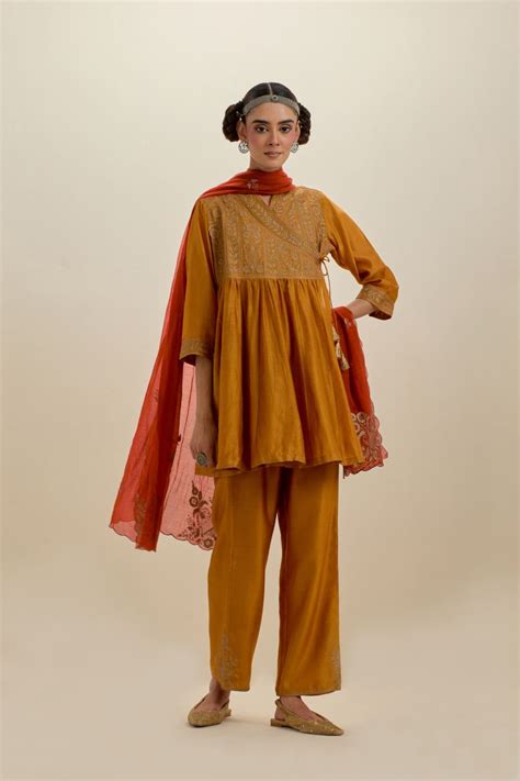 Buy - Myra golden poppy short angrakha kurta set | Elan Store