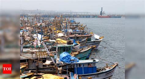 Chennai: Fishing ban ends, but only 30% vessels likely to put out to ...