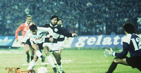 "La copa se mira y se toca": Revive el triunfo de Colo Colo ante ...