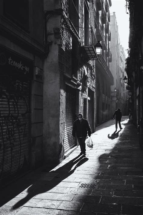 How I Shoot | Street Photography