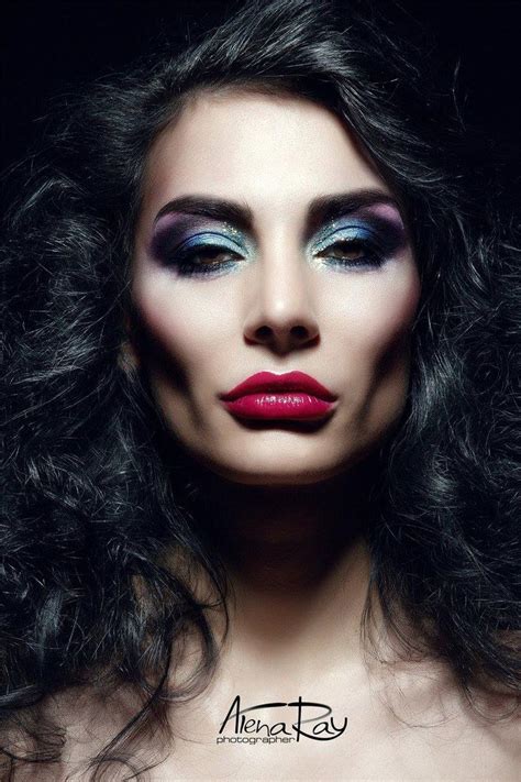 Performance Makeup 的图像结果