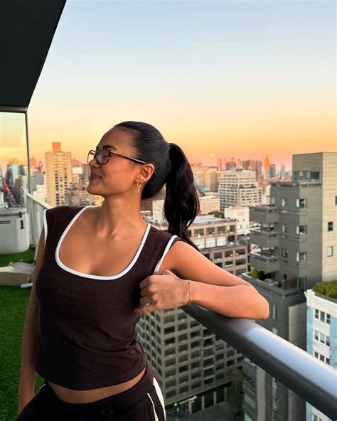 ashley alexander | beach day 🌺 (ps. @blackboughswim ily let's collab) | Instagram