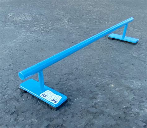 EMA Ramps Fingerboard Round Rail Made from 100% Solid Steel Making it ...