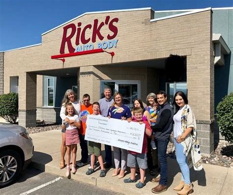 Rick's Auto Body office photos