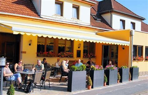HOTEL RESTAURANT LAUX (Merzig) - Hotel Reviews, Photos, Rate Comparison ...
