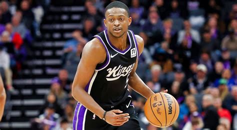 De'Aaron Fox Drops Hints For Kings To Add Help Before Deadline