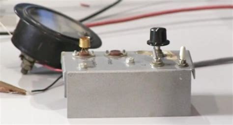 LED Lamp First Generation 的图像结果