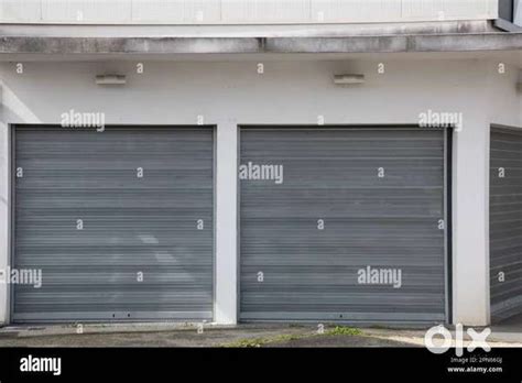 350SQFT GROUND FLOOR SHOWROOM SHOP RENT 50000 AT PERAMBUR - For Rent ...