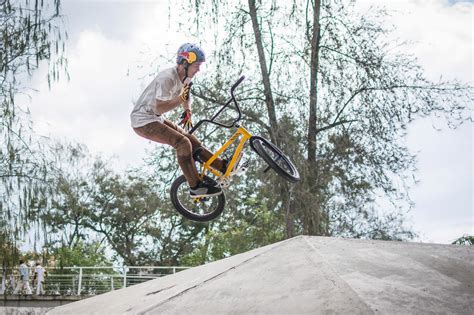Kenneth Tencio Santo Domingo BMX Video | Red Bull Bike