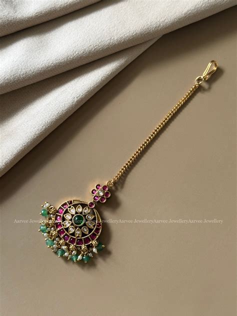 MULTI COLOR KEMP STONE MANGTIKKA WITH PASTEL BEADS – AARVEE JEWELLERY