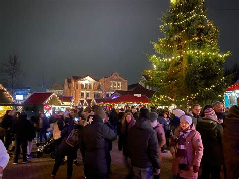Weihnachtsmarkt am Mühlenplatz, Papenburger Weihnachtsmarkt ...