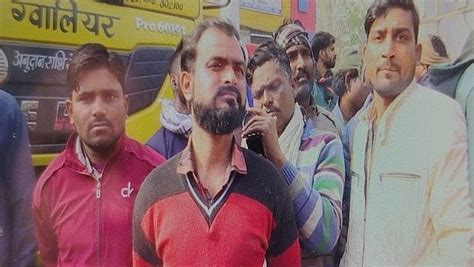 MP: Gwalior Municipal Corporation's Outsource Employees Go On Strike ...
