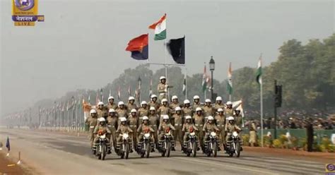 Republic Day live: Cultural diversity, military might on Rajpath ...