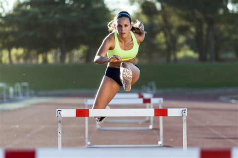 Hurdle Rate - Definition and Example - Guide to Hurdle Rates