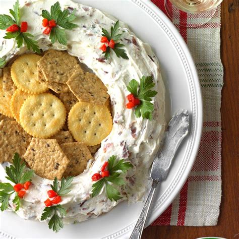 Holiday Potluck Recipes: Easy Christmas Appetizers